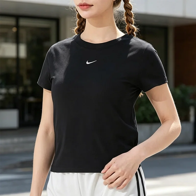 Nike 2026 new Women's Sportswear Fitness Training Running Exercise Soft Comfortable Breathable Short-Sleeved Top FV5509-010
Nike 2026 new Women's Sportswear Fitness Training Running Exercise Soft Comfortable Breathable Short-Sleeved Top FV5509-010