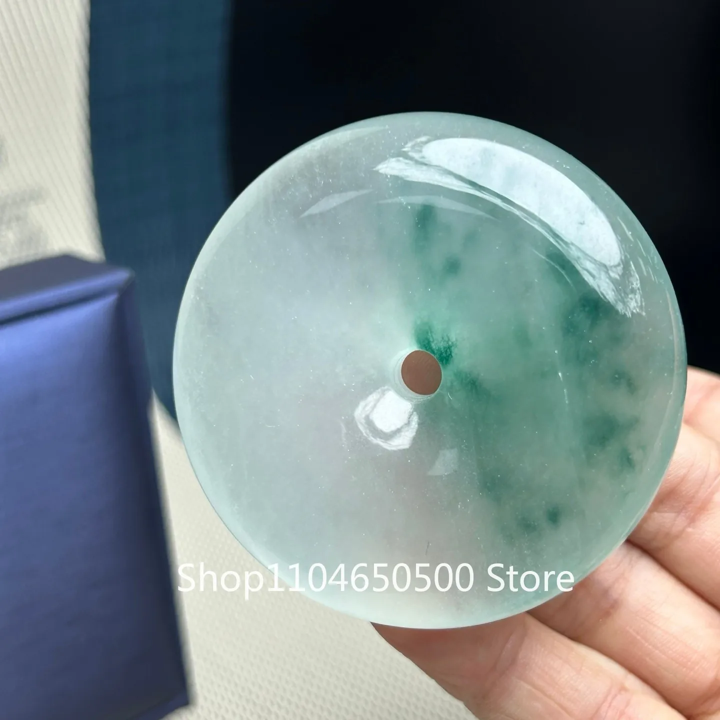 Certified Nature ice GreenFlower Jade Jadeite Bread Safety Buckle Amulet Pendant
Certified Nature ice GreenFlower Jade Jadeite Bread Safety Buckle Amulet Pendant