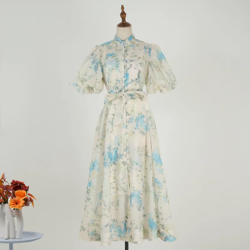 Real Shot Style Runway High-end Design Heavy Embroidered Short Sleeve Single-breasted Dress Camisole
Real Shot Style Runway High-end Design Heavy Embroidered Short Sleeve Single-breasted Dress Camisole