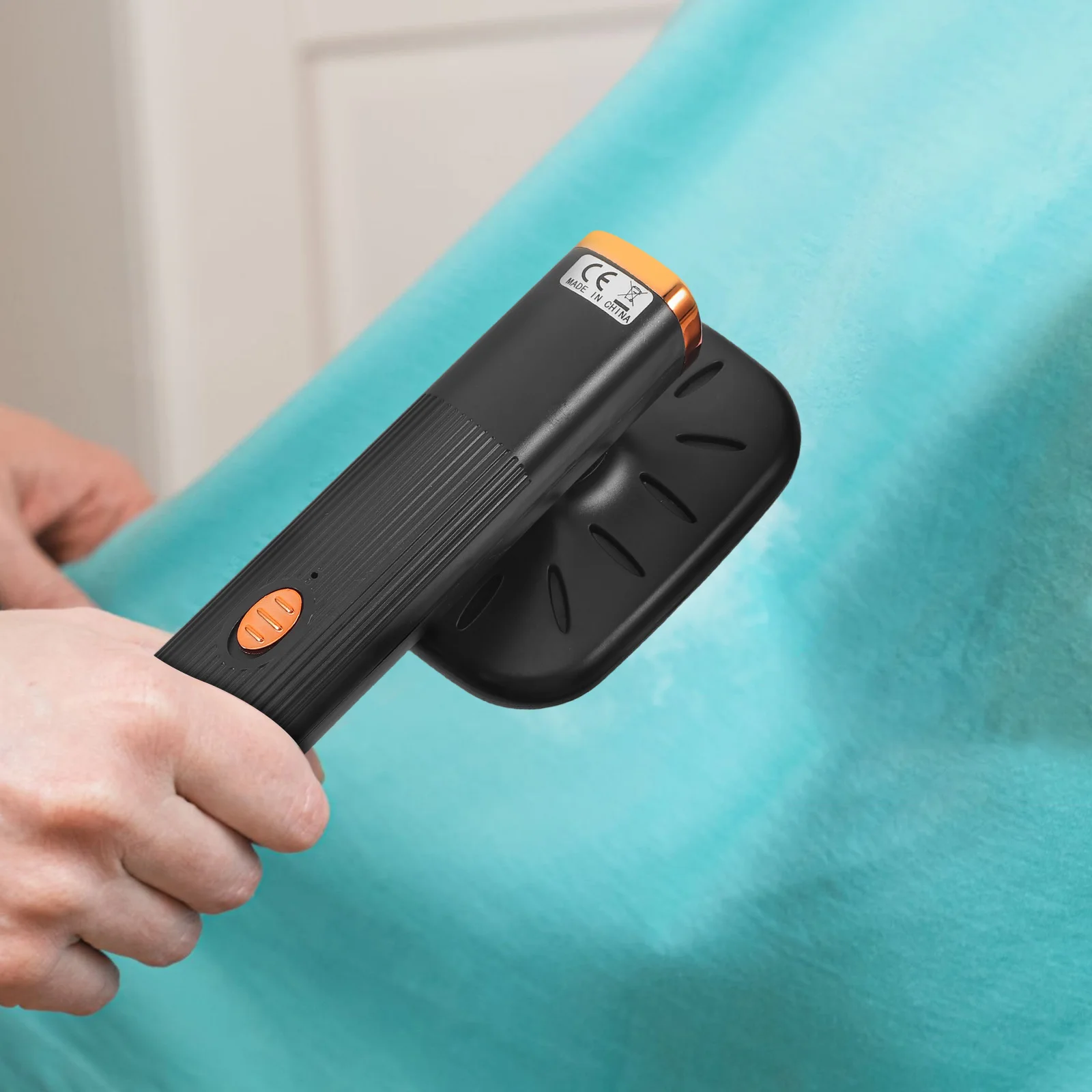 Portable -held Small Ironing Machine Clothing Steam Handheld Travelling Electric Aluminum Alloy
Portable -held Small Ironing Machine Clothing Steam Handheld Travelling Electric Aluminum Alloy