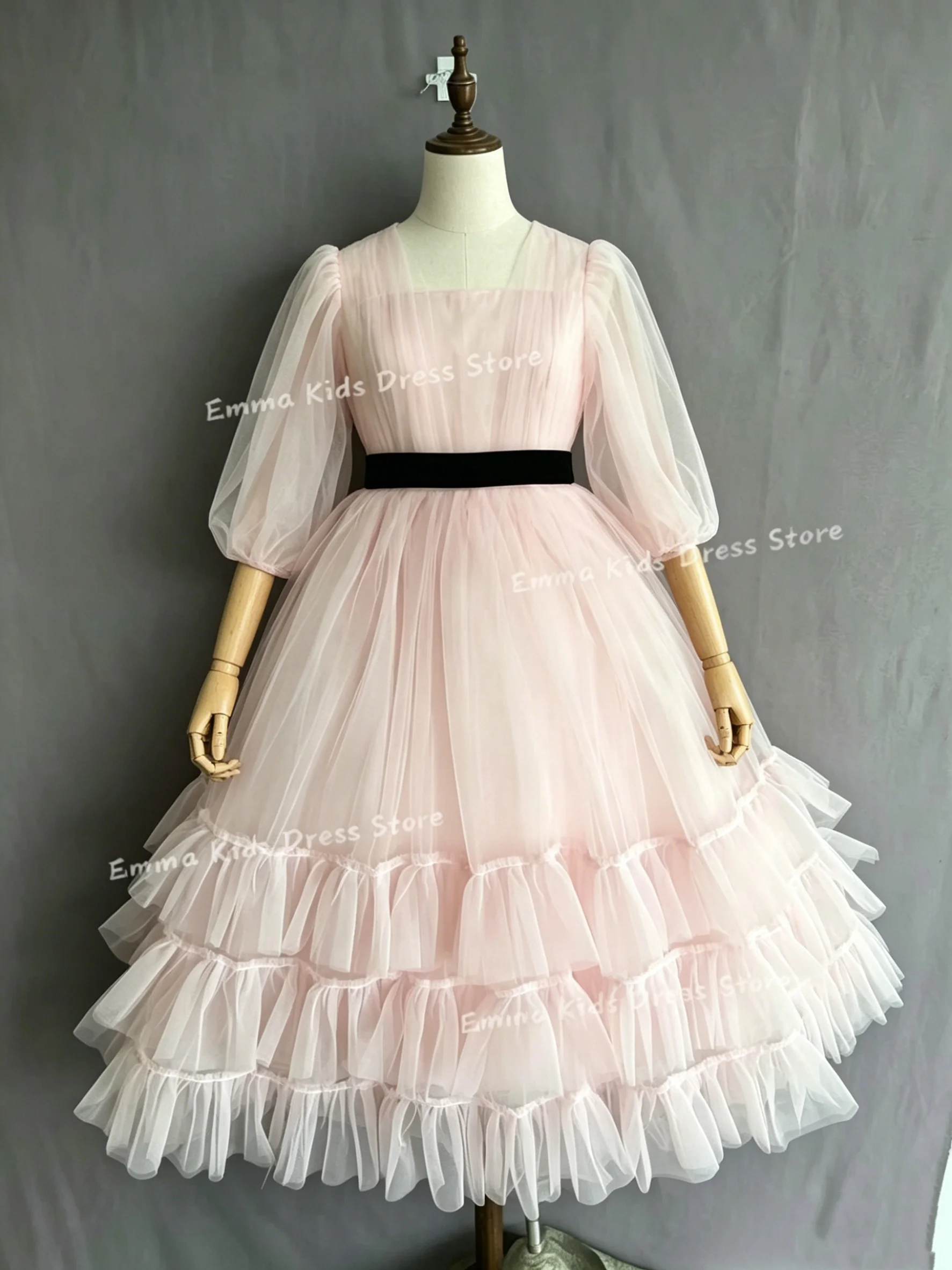 Simple Mesh Bow Children's Flower Girl Dress Girls' A-Line Dress Bridesmaid Pageant Wedding Dress First Communion Dress
Simple Mesh Bow Children's Flower Girl Dress Girls' A-Line Dress Bridesmaid Pageant Wedding Dress First Communion Dress