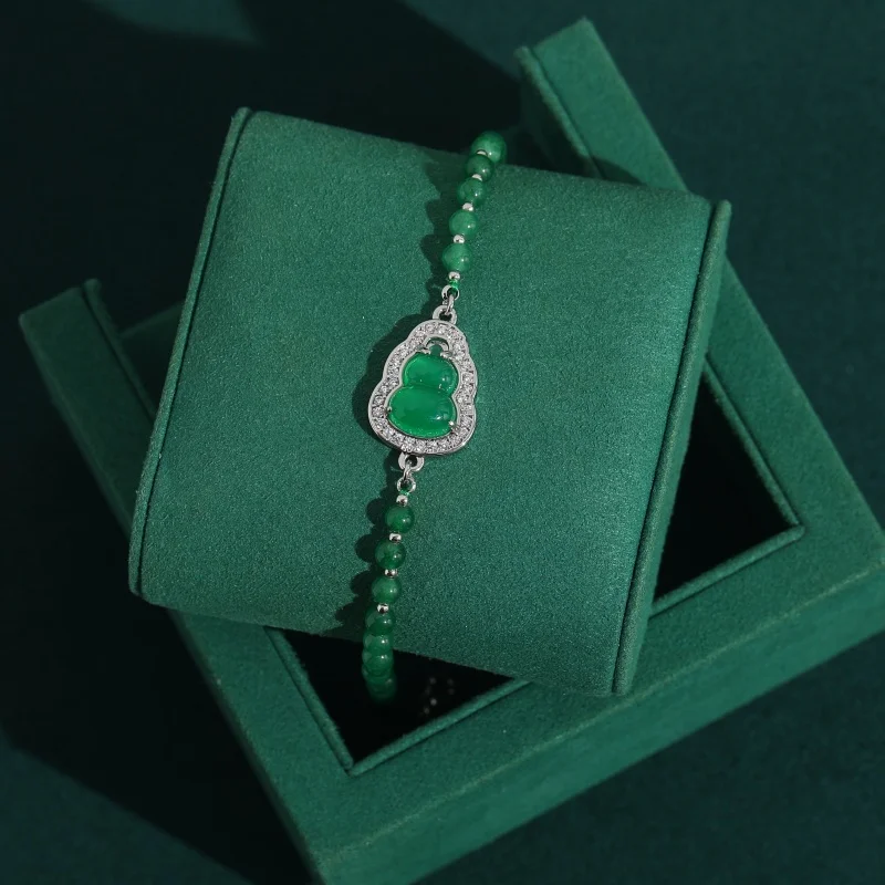 Vintage Green Bead Bracelets Woman Large Calabash Natural Stone Jewelry High Quality Silver Color Trends 2026 Accessories Luxury
Vintage Green Bead Bracelets Woman Large Calabash Natural Stone Jewelry High Quality Silver Color Trends 2026 Accessories Luxury