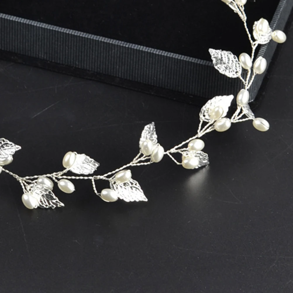 Pearl Headband Wedding Hair Decorations Elegant Bridal Headdress Lightweight Comfortable Accessories for Party Prom Celebrations
Pearl Headband Wedding Hair Decorations Elegant Bridal Headdress Lightweight Comfortable Accessories for Party Prom Celebrations