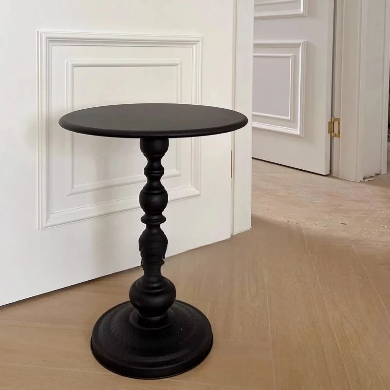 Mid-Century Iron Side Table Sofa End Table Nordic Round Bedside Table Modern Creative Accent Piece for Living Room
Mid-Century Iron Side Table Sofa End Table Nordic Round Bedside Table Modern Creative Accent Piece for Living Room