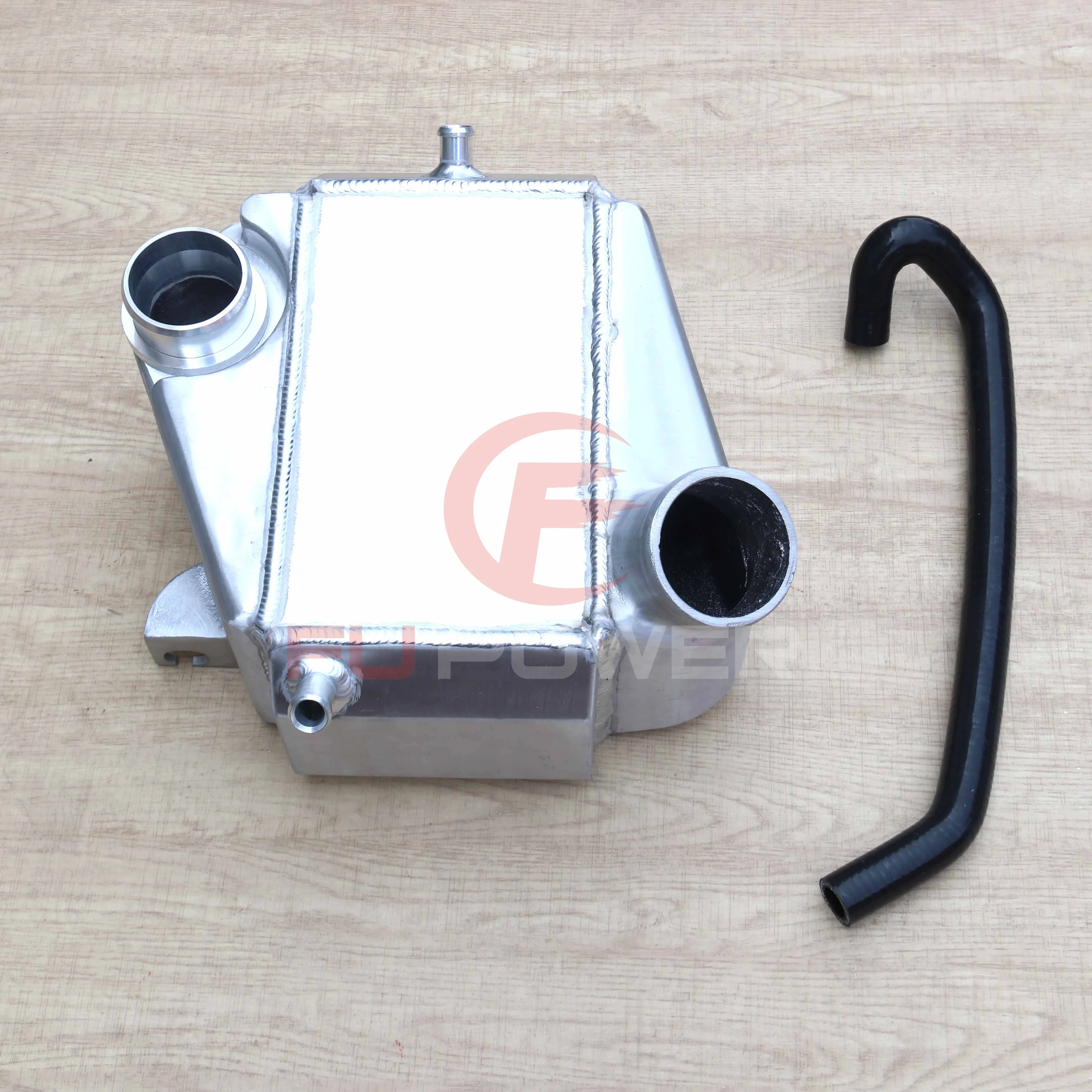 Air to Water Truck Intercooler High-Shine Polished Finish F-250 and F-350 Super with a 6.7L Engine
Air to Water Truck Intercooler High-Shine Polished Finish F-250 and F-350 Super with a 6.7L Engine