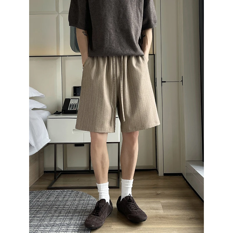2026 For Men's Japanese Color Matching Striped Shorts Loose Retro Five-point Pants Summer Thin Breathable Casual Cool Five-point
2026 For Men's Japanese Color Matching Striped Shorts Loose Retro Five-point Pants Summer Thin Breathable Casual Cool Five-point