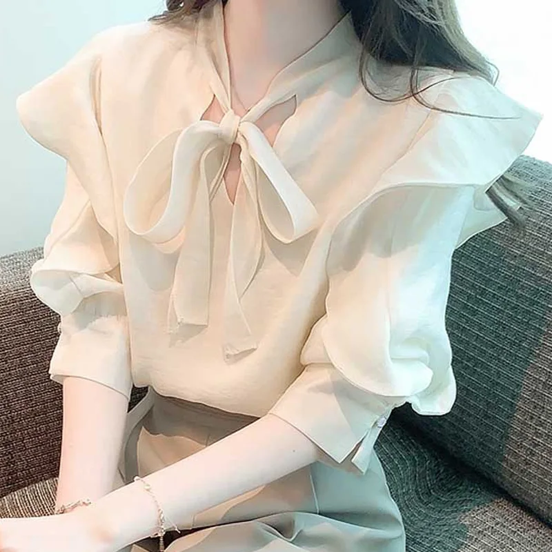 Bow Lace-up Ruffle Chiffon Blouse Women Summer Casual Sweet V-neck Ladies Top 2023 Half Sleeve Shirt Women Clothes Elegant 27485
Bow Lace-up Ruffle Chiffon Blouse Women Summer Casual Sweet V-neck Ladies Top 2023 Half Sleeve Shirt Women Clothes Elegant 27485