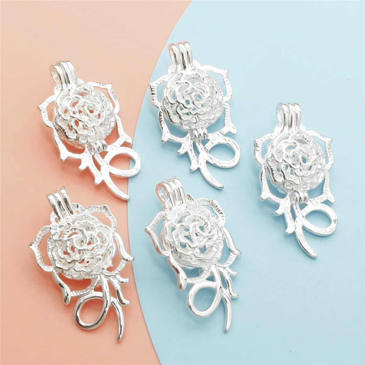 10PCS Bright Silvery Copper Rose Pearl Cage Locket Aroma Relax Diffuser Pendant Accessory For Necklace Keychain Jewelry Making
10PCS Bright Silvery Copper Rose Pearl Cage Locket Aroma Relax Diffuser Pendant Accessory For Necklace Keychain Jewelry Making