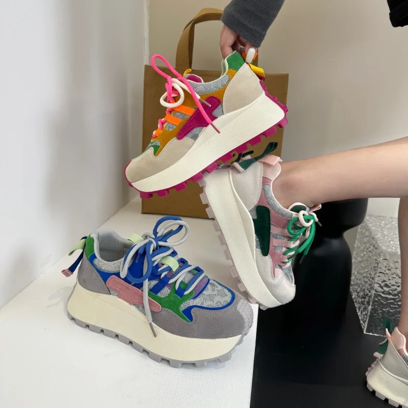 Женская повседневная обувь в стиле Харадзюку с цветными блоками и толстой подошвой, увеличивающая каблук, спортивная модная обувь, универсальные кроссовки на платформе
Женская повседневная обувь в стиле Харадзюку с цветными блоками и толстой подошвой, увеличивающая каблук, спортивная модная обувь, универсальные кроссовки на платформе