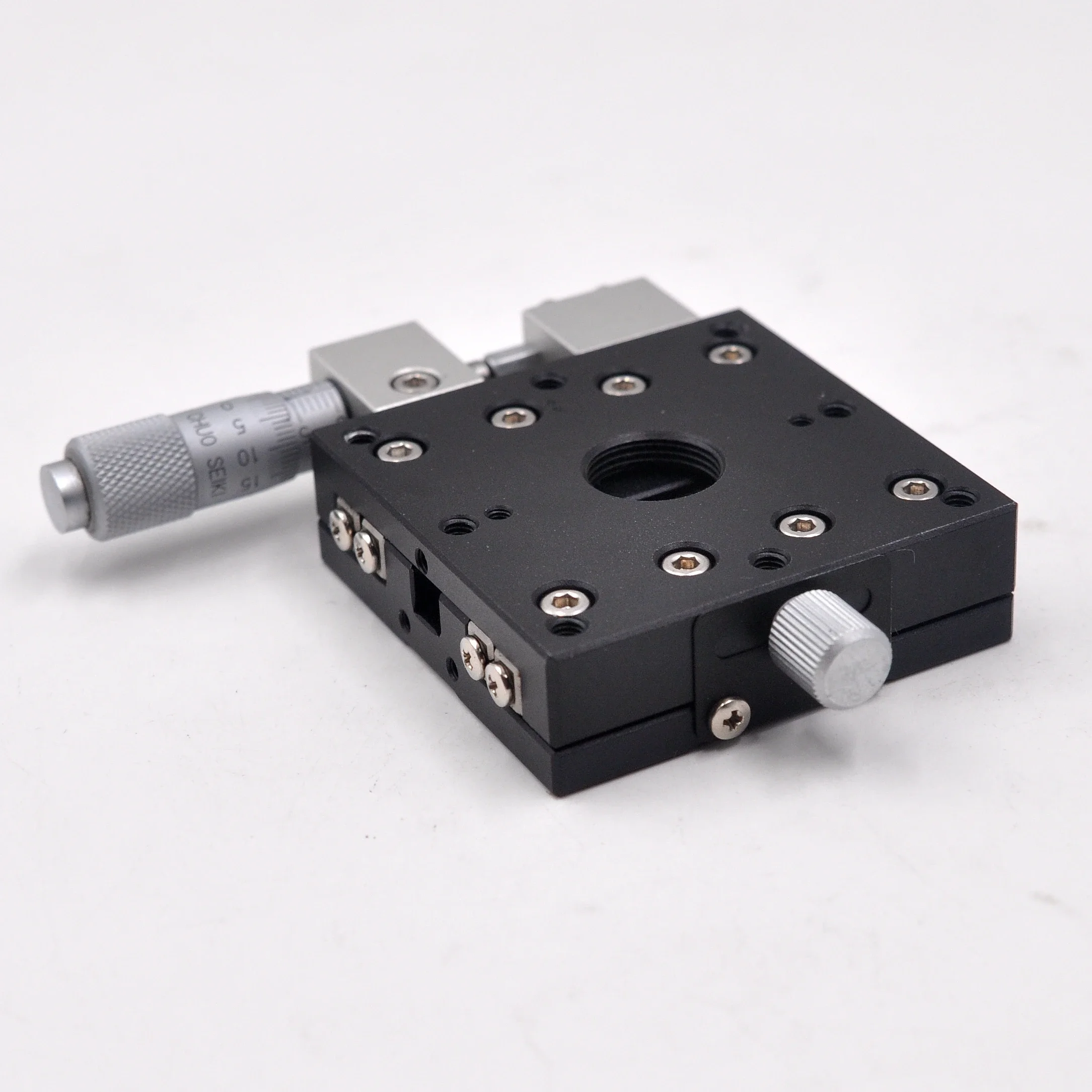 X Y Axis Displacement Platform CHUO LS-647-S1 Manual Optical Fine-tuning Slide Table 60*60mm Aluminum Alloy
X Y Axis Displacement Platform CHUO LS-647-S1 Manual Optical Fine-tuning Slide Table 60*60mm Aluminum Alloy