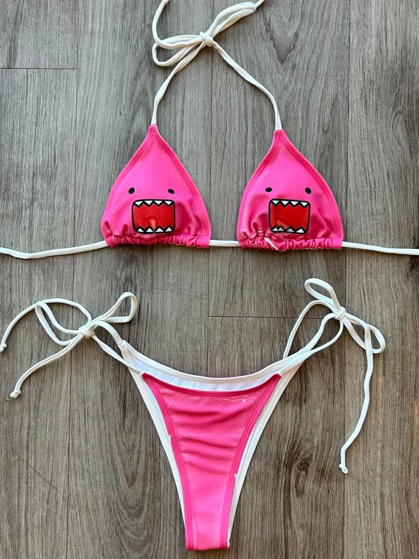 2026 Cross border Summer European and American New cute pattern Printed Bikini Sexy Beach Adjustable Split Swimsuit for Women
2026 Cross border Summer European and American New cute pattern Printed Bikini Sexy Beach Adjustable Split Swimsuit for Women