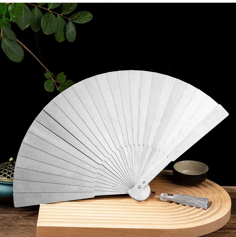 New Chinese style refined steel ancient style Chinese fan, iron fan with hollow out self-defense skills, Tai Chi portable metal
New Chinese style refined steel ancient style Chinese fan, iron fan with hollow out self-defense skills, Tai Chi portable metal