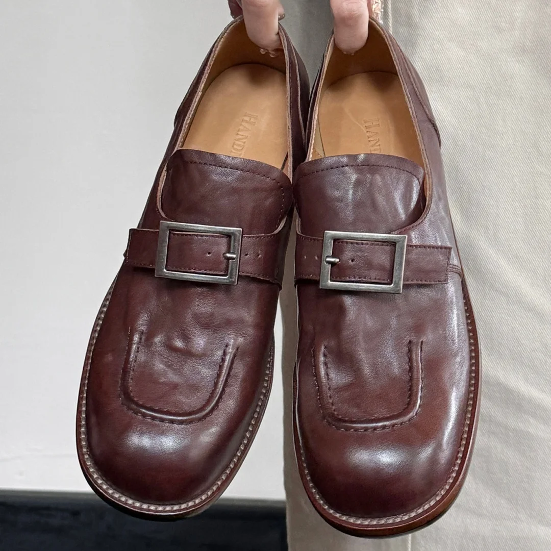 Women's cow leather metal buckle round toe slip-on flats loafers high quality soft comfortable casual female moccasins walk shoe
Women's cow leather metal buckle round toe slip-on flats loafers high quality soft comfortable casual female moccasins walk shoe