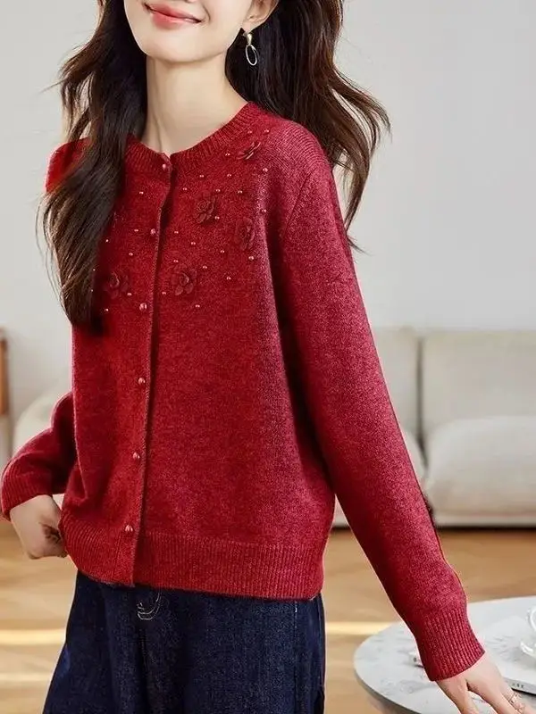 Женский круглый вязаный открытый кардиган, свободный крой, модная милая верхняя одежда небольшого размера, свитер, пальто с жемчугом
Женский круглый вязаный открытый кардиган, свободный крой, модная милая верхняя одежда небольшого размера, свитер, пальто с жемчугом