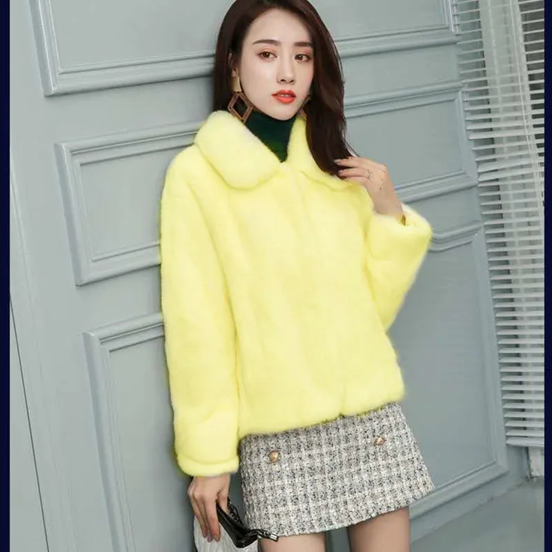 2023 Winter Fur Coat Women's New Imitation Mink Velvet Short Casual Women's Clothing Thickened Warm Women's Jacket
2023 Winter Fur Coat Women's New Imitation Mink Velvet Short Casual Women's Clothing Thickened Warm Women's Jacket