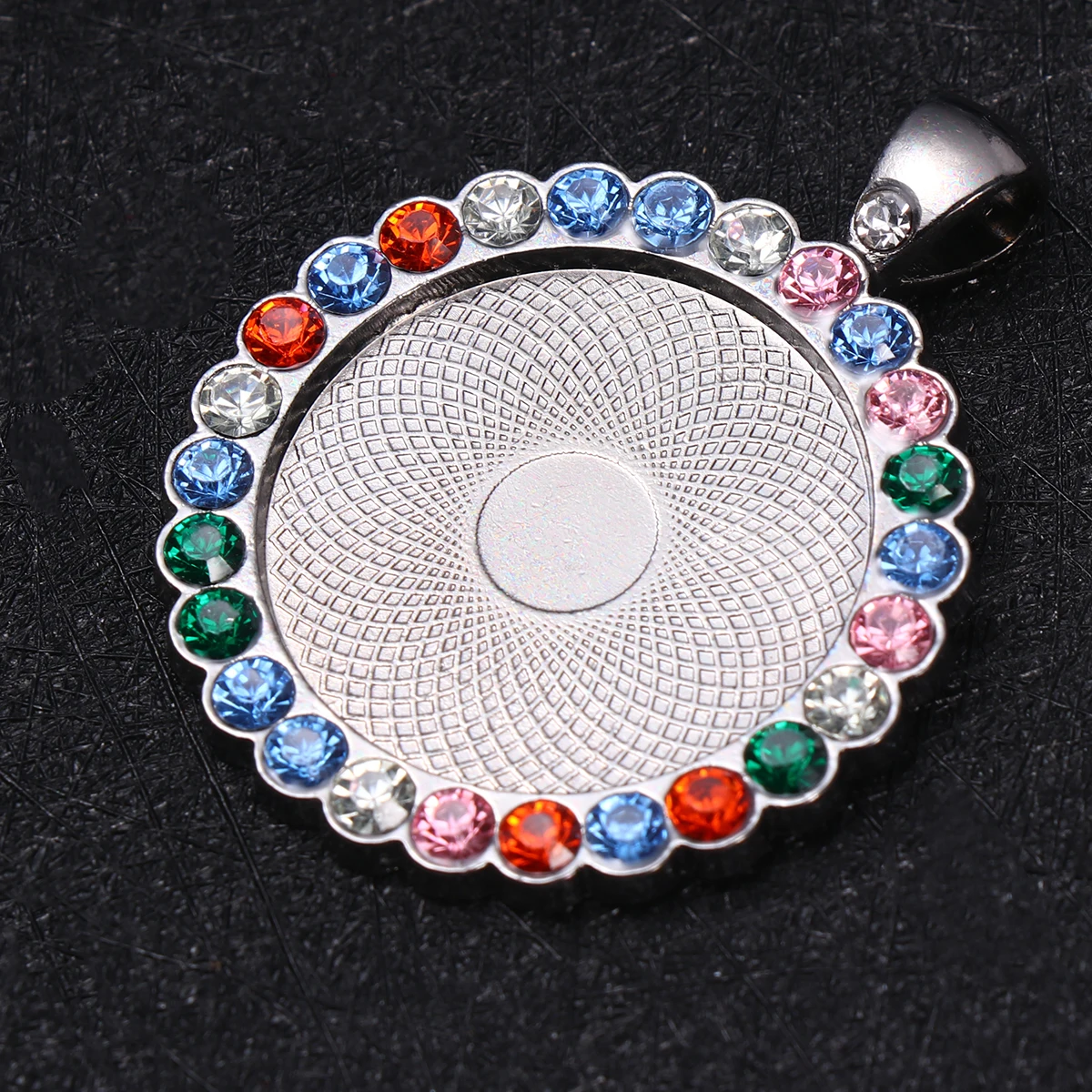 12 Pcs Round Gem Pendant Rhinestone Parts Shining Jewelry Accessories Durable Alloy DIY Necklace Decorations Round Pendant 
12 Pcs Round Gem Pendant Rhinestone Parts Shining Jewelry Accessories Durable Alloy DIY Necklace Decorations Round Pendant