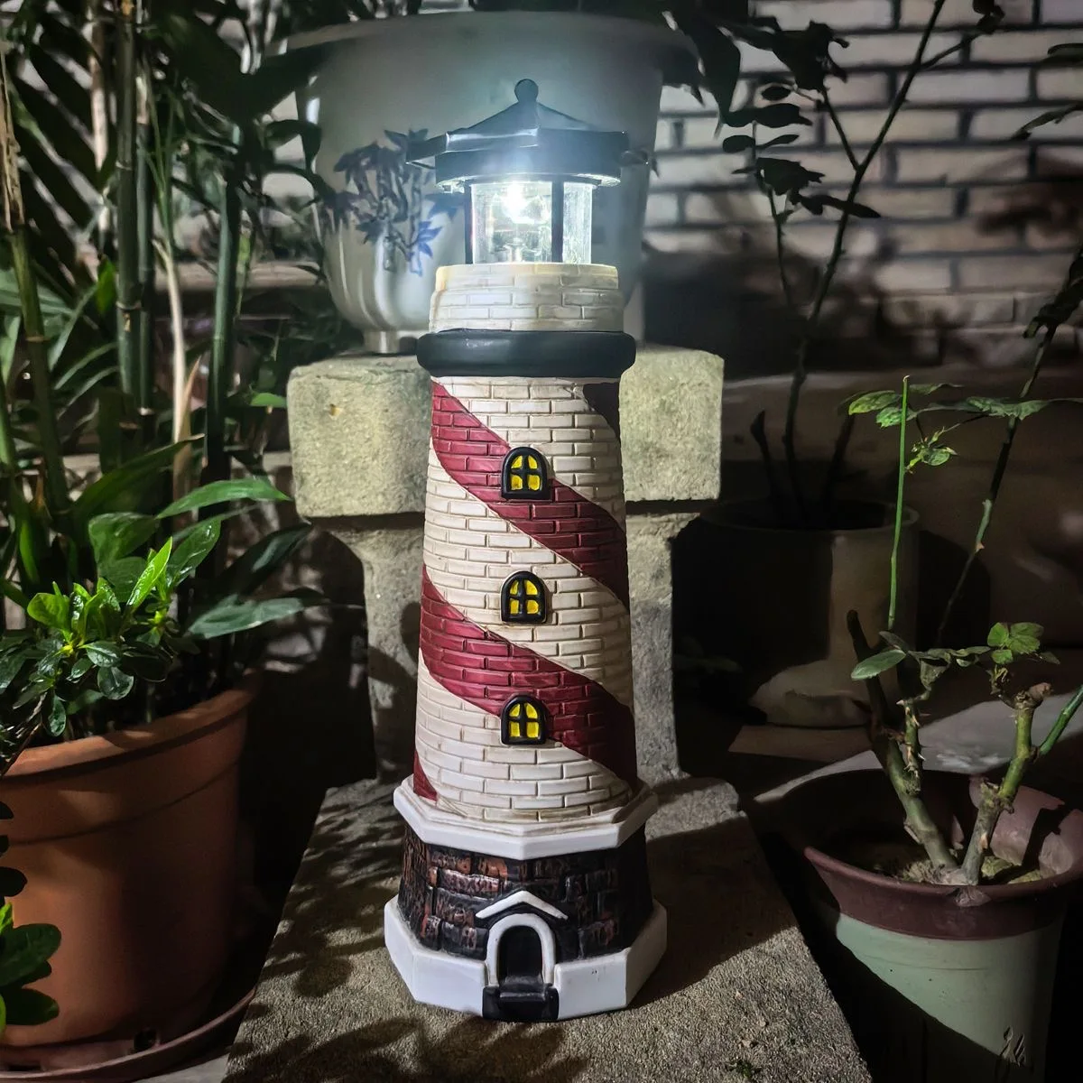 Солнечный вращающийся маяк, уличный светодиодный индукционный светильник, сад, вилла, двор, водонепроницаемое украшение, газонный светильник, ландшафтный светильник 
Солнечный вращающийся маяк, уличный светодиодный индукционный светильник, сад, вилла, двор, водонепроницаемое украшение, газонный светильник, ландшафтный светильник