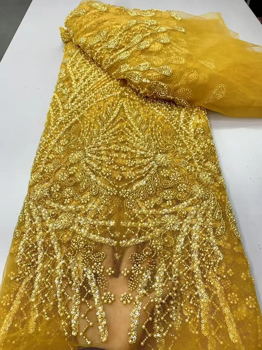 5 Yards African Sequins Lace Fabric 2025 High Quality Lace Embroidery Beaded Mesh Fabric For Women Wedding Party Dress
5 Yards African Sequins Lace Fabric 2025 High Quality Lace Embroidery Beaded Mesh Fabric For Women Wedding Party Dress