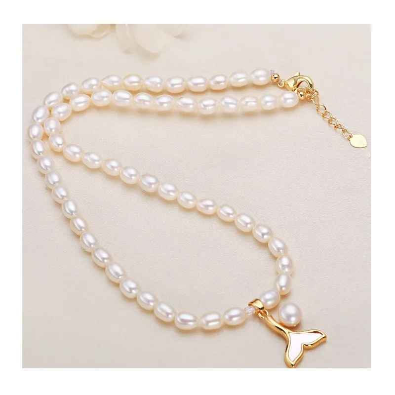 Freshwater Pearl Necklace Women's Fashion Cold Wind Light Luxury Niche Design Fish Tail Collarbone Chain Neck Chain
Freshwater Pearl Necklace Women's Fashion Cold Wind Light Luxury Niche Design Fish Tail Collarbone Chain Neck Chain