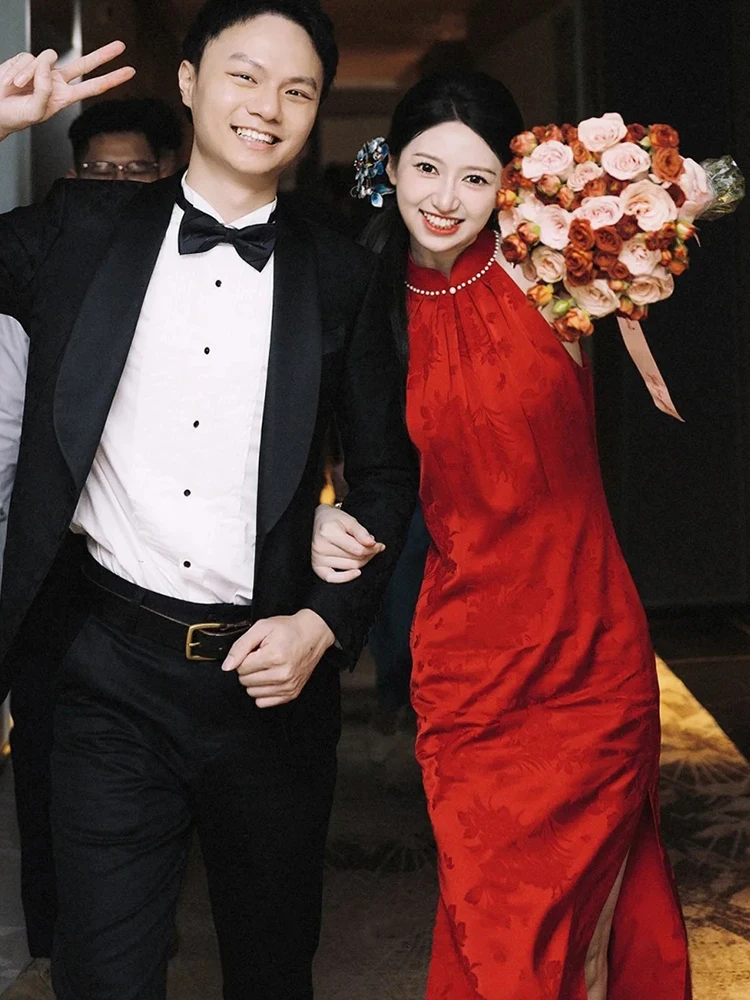 Red Summer New 2025 Wedding Dr Chinese Sle Bride Gown Engagement Morning Robe Drinking Ceremony Costume
Red Summer New 2025 Wedding Dr Chinese Sle Bride Gown Engagement Morning Robe Drinking Ceremony Costume