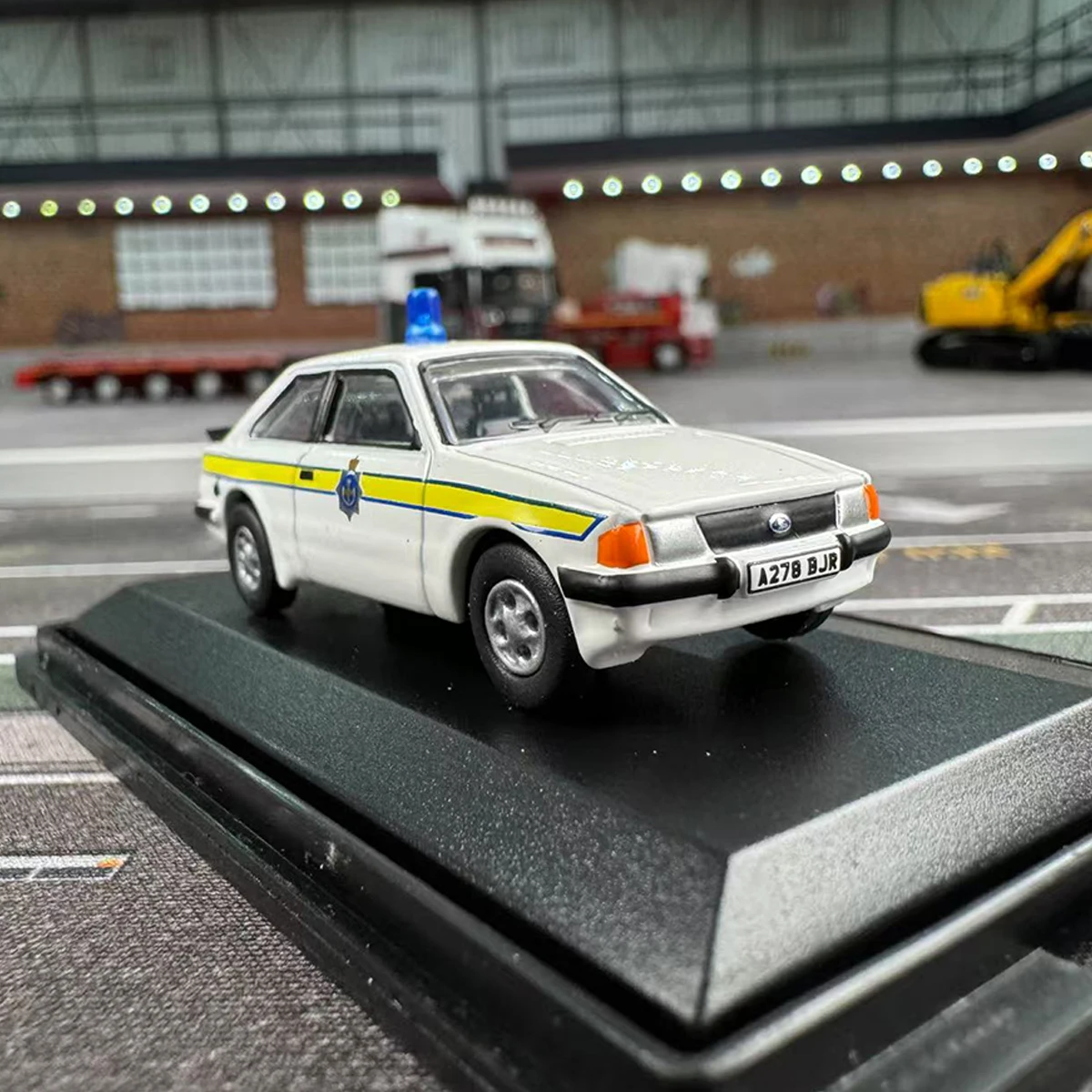 OXFORD 1:76 Scale Diecast Alloy Ford Coupe Toys Police Cars Model Classics Nostalgia Adult Souvenir Gifts Static Display
OXFORD 1:76 Scale Diecast Alloy Ford Coupe Toys Police Cars Model Classics Nostalgia Adult Souvenir Gifts Static Display
