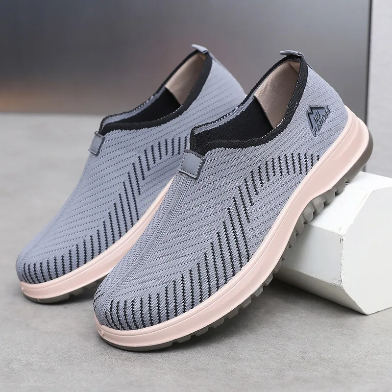 Classic Men's Lightweight Breathable Casual Mesh Walking Shoes Slip-On Fashion Male Tennis Sneakers Comfortable Running Trainers
Classic Men's Lightweight Breathable Casual Mesh Walking Shoes Slip-On Fashion Male Tennis Sneakers Comfortable Running Trainers