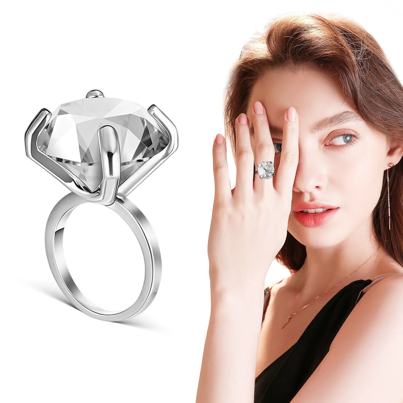 Большое имитационное кольцо для вечеринок, гламурный свадебный реквизит, фальшивое обручальное кольцо, аксессуары для фотосессий, свадебное украшение
Большое имитационное кольцо для вечеринок, гламурный свадебный реквизит, фальшивое обручальное кольцо, аксессуары для фотосессий, свадебное украшение