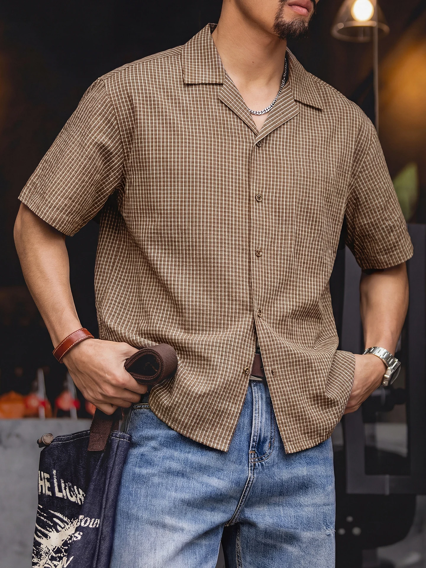 Men's Summer Quick Dry Short Sleeve Shirt Lightweight Breathable American Retro Plaid Daily Commute Outerwear Polyester Fiber
Men's Summer Quick Dry Short Sleeve Shirt Lightweight Breathable American Retro Plaid Daily Commute Outerwear Polyester Fiber