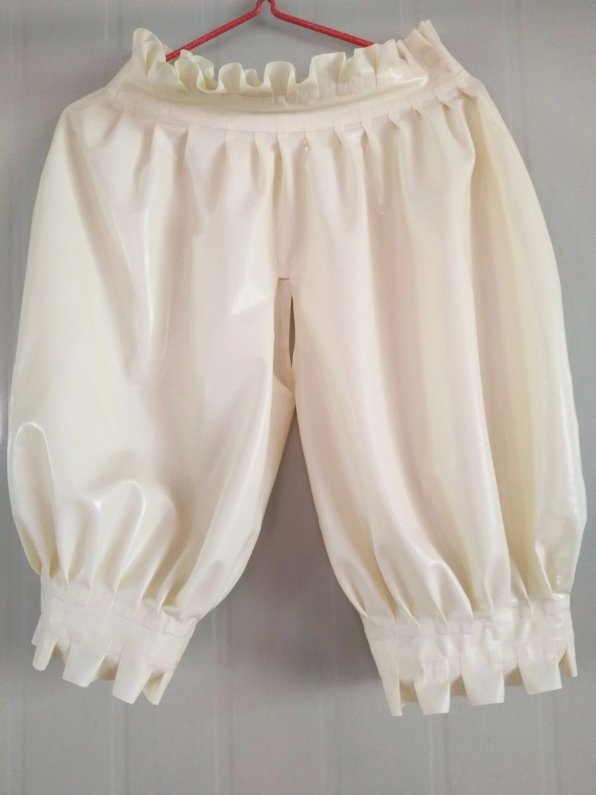 100%Latex Rubber Sexy White Long Briefs Underwear Handmade Size S-XXL
100%Latex Rubber Sexy White Long Briefs Underwear Handmade Size S-XXL