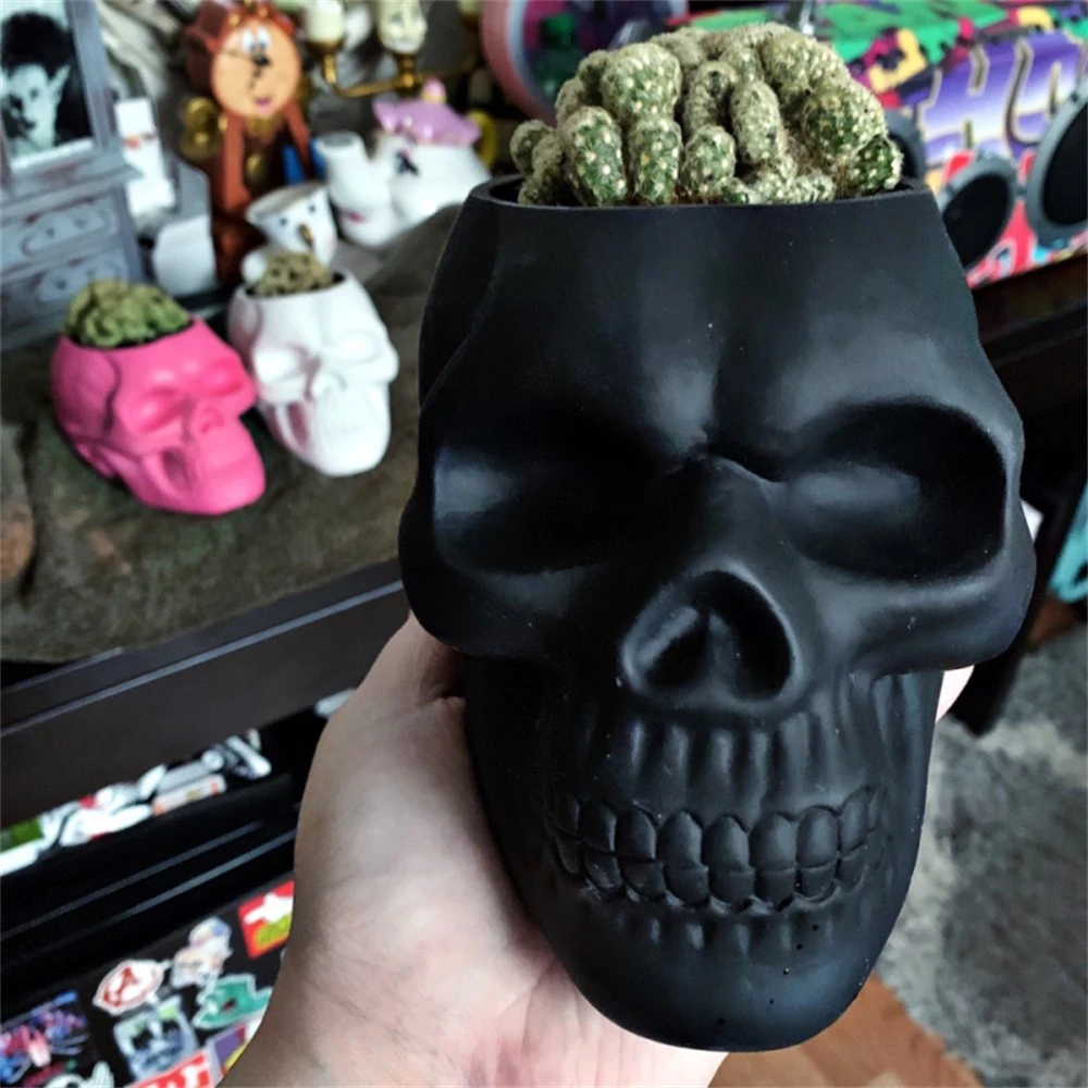 Skull Shaped Pen Pencil Holder Home Office Desk Makeup Supplies Office Organizer Accessory Prop
Skull Shaped Pen Pencil Holder Home Office Desk Makeup Supplies Office Organizer Accessory Prop