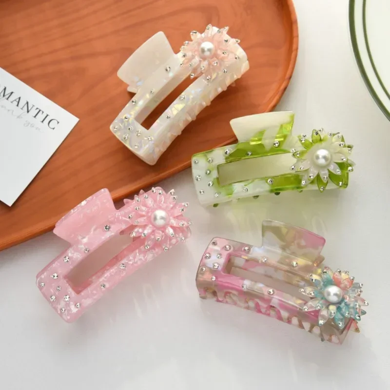 Rhinestone Colorful Sunflower Hair Claw Square Korean Crab Hair Clips Elegant Claw Clip Hairpins for Women Girl Hair Accessories
Rhinestone Colorful Sunflower Hair Claw Square Korean Crab Hair Clips Elegant Claw Clip Hairpins for Women Girl Hair Accessories