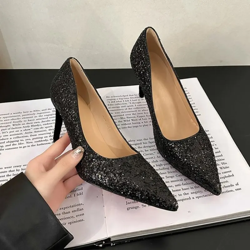 Spring NEW Fashion Comfort Women High Heels Sequins Glitter Luxury Designer Pumps Size 40 Wedding Bridal Gold Valentine Shoes
Spring NEW Fashion Comfort Women High Heels Sequins Glitter Luxury Designer Pumps Size 40 Wedding Bridal Gold Valentine Shoes