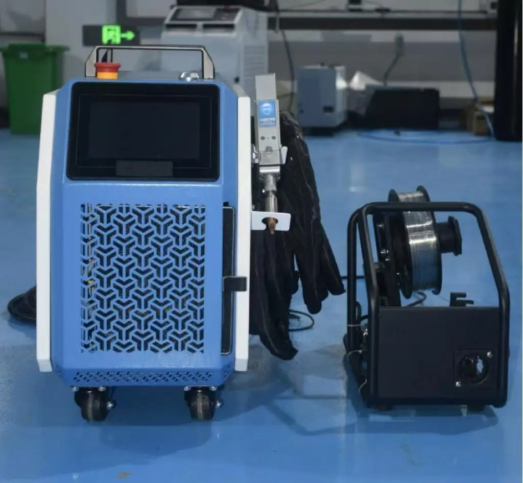 Promotional 1200W 34 kg Portable Air-Cooled Raycus Laser Welders with Auto Wire Soldadora Cleaning Fiber Laser Welding Machine
Promotional 1200W 34 kg Portable Air-Cooled Raycus Laser Welders with Auto Wire Soldadora Cleaning Fiber Laser Welding Machine