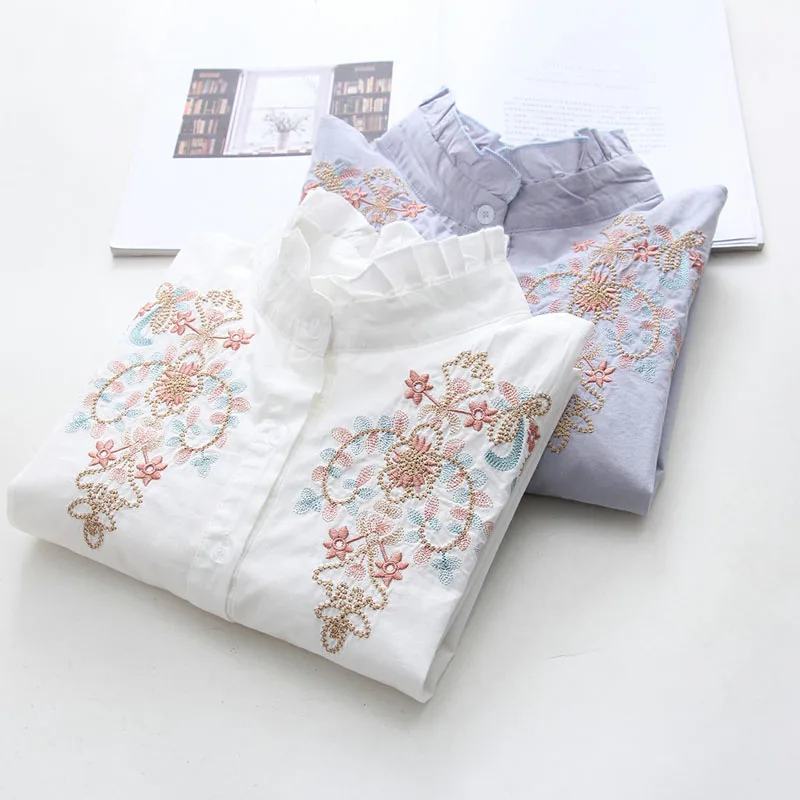 2022 Summer New Embroidery Flower Women Blouse and Shirts 100% Cotton Slim Office Lady Causal White Shirts Outwear Coat Tops
2022 Summer New Embroidery Flower Women Blouse and Shirts 100% Cotton Slim Office Lady Causal White Shirts Outwear Coat Tops