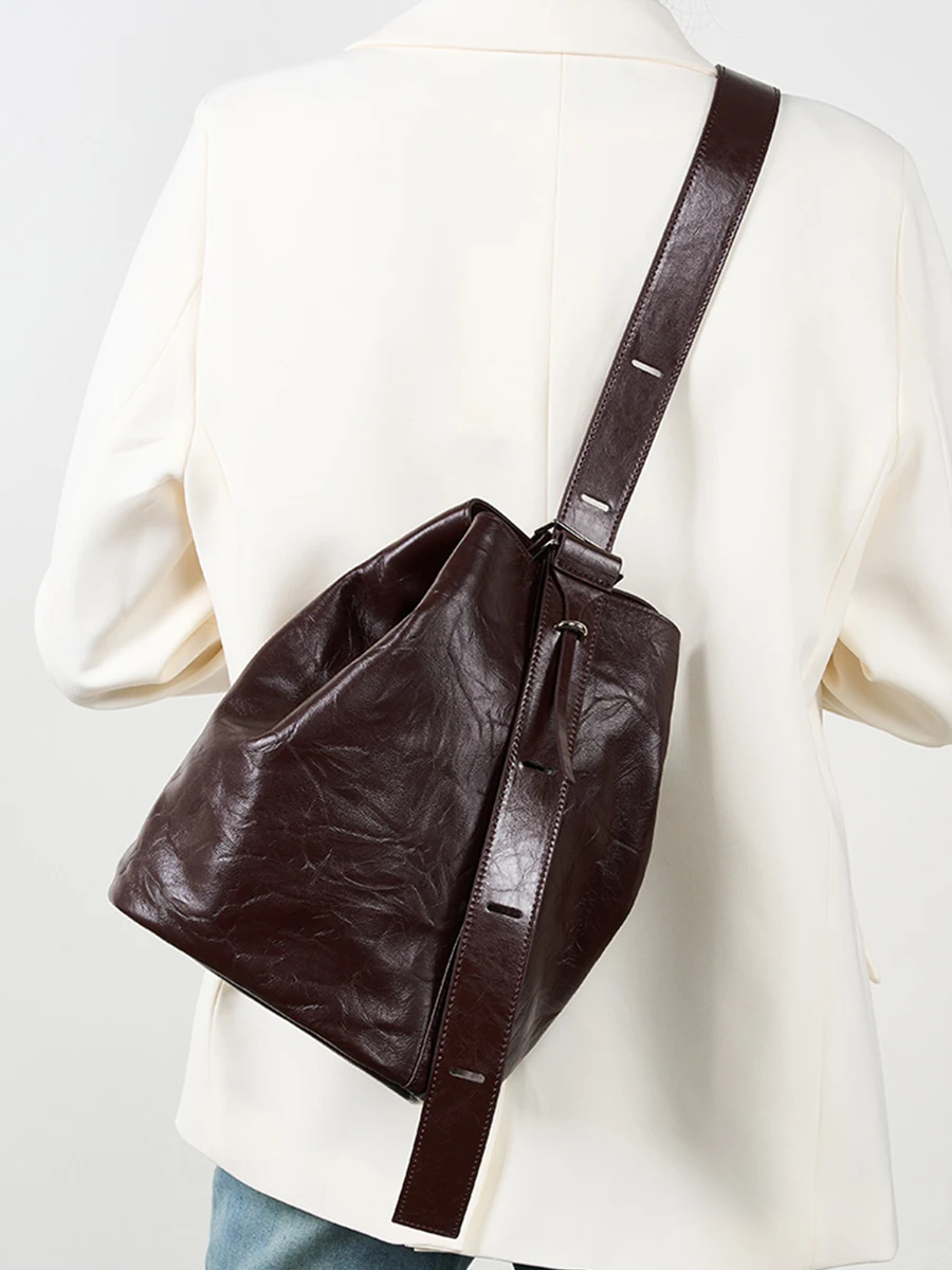 Cowhide Women's Bag Pleated Soft Genuine Leather Women Crossbody Shoulder Bags Large Capacity Multifunctional Bucket Bag
Cowhide Women's Bag Pleated Soft Genuine Leather Women Crossbody Shoulder Bags Large Capacity Multifunctional Bucket Bag