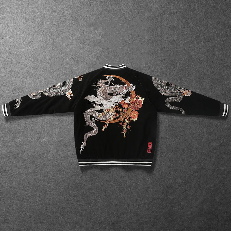 Мужская куртка с вышивкой дракона на заказ, с плотной строчкой, в стиле ретро, с цветочным узором, бейсбольная куртка, молодежная модная куртка из полиэфирного волокна
Мужская куртка с вышивкой дракона на заказ, с плотной строчкой, в стиле ретро, с цветочным узором, бейсбольная куртка, молодежная модная куртка из полиэфирного волокна