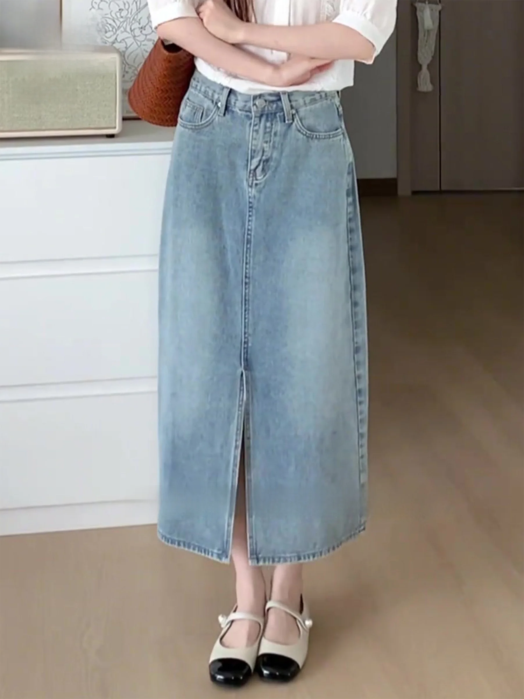 High Waist A-Line Skirt Women's Summer New Style Casual Loose Fit Blue Denim Silk Split Skirts for Ladies
High Waist A-Line Skirt Women's Summer New Style Casual Loose Fit Blue Denim Silk Split Skirts for Ladies