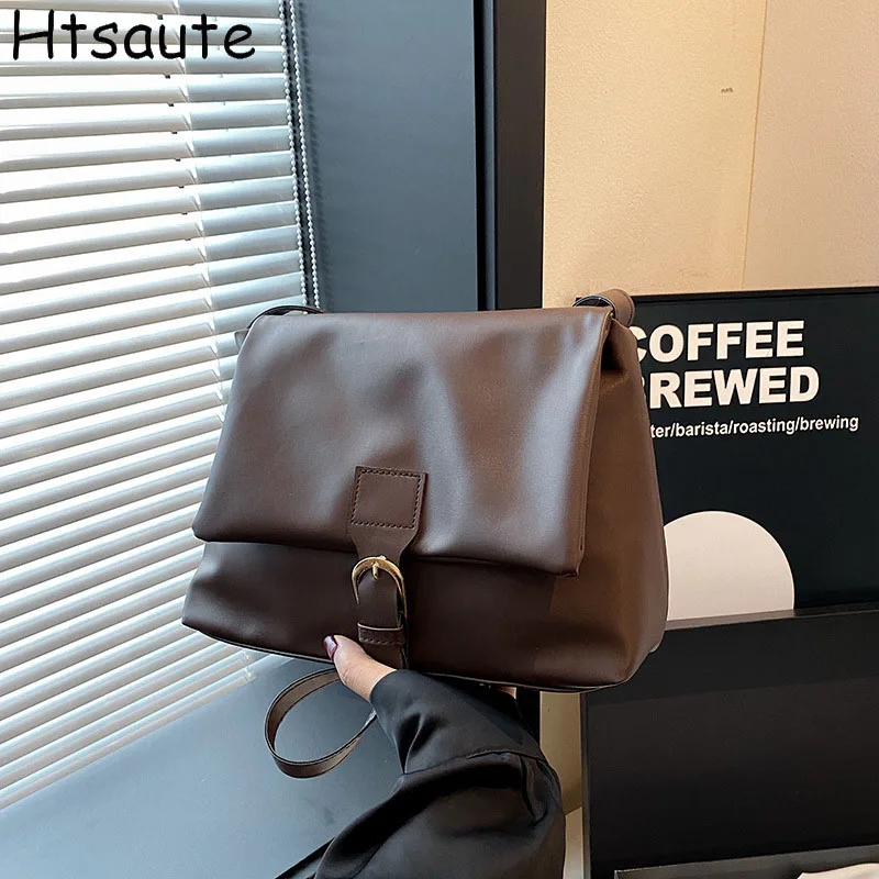 Ladies Messenger Bag New Solid Color Handbag New Trendy Shoulder Bags Strap Small Square Bag Retro Casual Simple Crossbody Bag
Ladies Messenger Bag New Solid Color Handbag New Trendy Shoulder Bags Strap Small Square Bag Retro Casual Simple Crossbody Bag