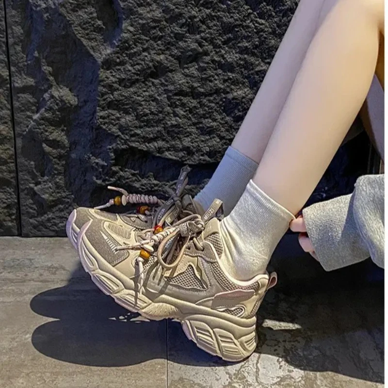 Ladies' comfortable, fashionable, versatile, casual and fashionable dad shoes
Ladies' comfortable, fashionable, versatile, casual and fashionable dad shoes