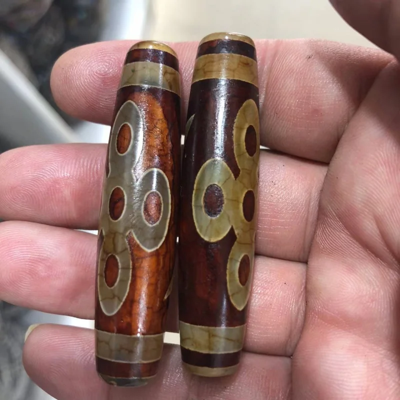 Антикварные разнообразные тибетские Ретро состаренные пятиглазные молнии Dzi Agate Le Zi старые агатные трубки BeadsDIYOrnament
Антикварные разнообразные тибетские Ретро состаренные пятиглазные молнии Dzi Agate Le Zi старые агатные трубки BeadsDIYOrnament