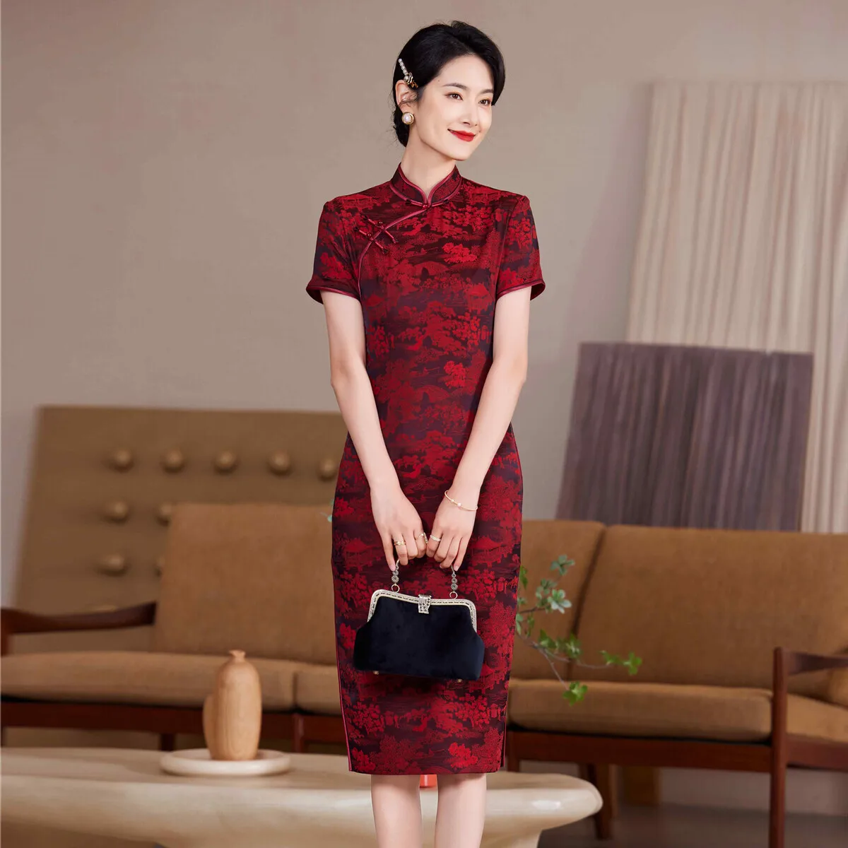 Yourqipao 2023 Summer New Mid-length Banquet Elegant Temperament Cheongsam Skirt Traditional Mother Of The Bride Evening Dress
Yourqipao 2023 Summer New Mid-length Banquet Elegant Temperament Cheongsam Skirt Traditional Mother Of The Bride Evening Dress