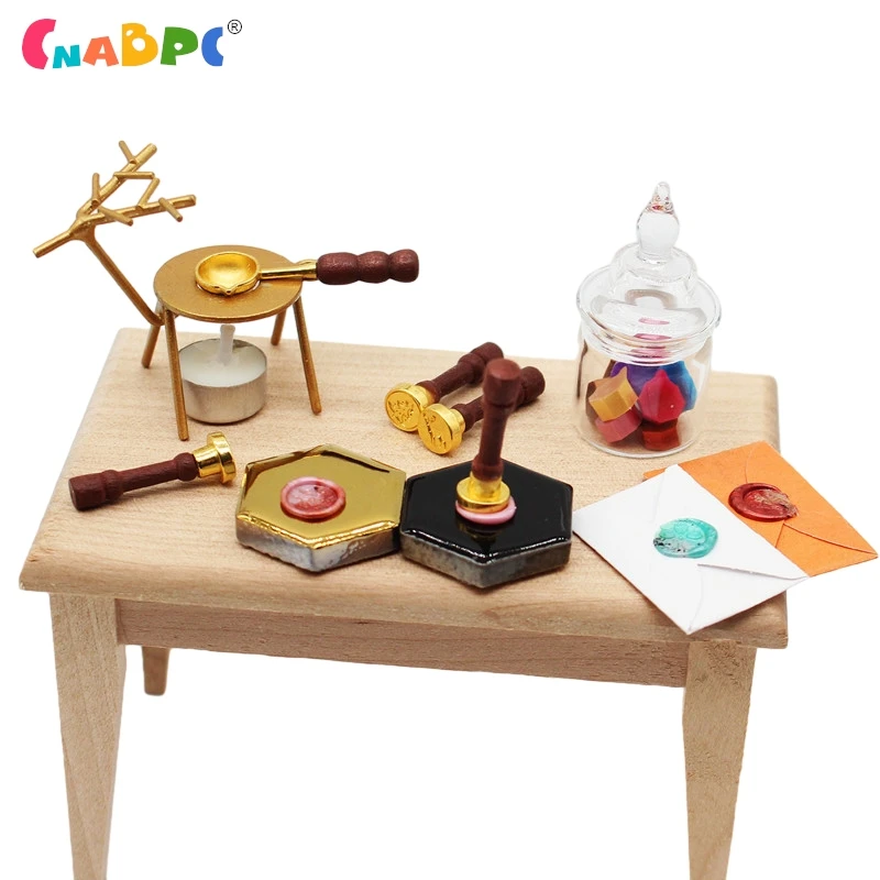 1Set 1:12 Dollhouse Miniature Wax Seal Tool Lacquer Spoon Handle Waxs Pellets Model Christmas Decor Kids Pretend Play Toy
1Set 1:12 Dollhouse Miniature Wax Seal Tool Lacquer Spoon Handle Waxs Pellets Model Christmas Decor Kids Pretend Play Toy