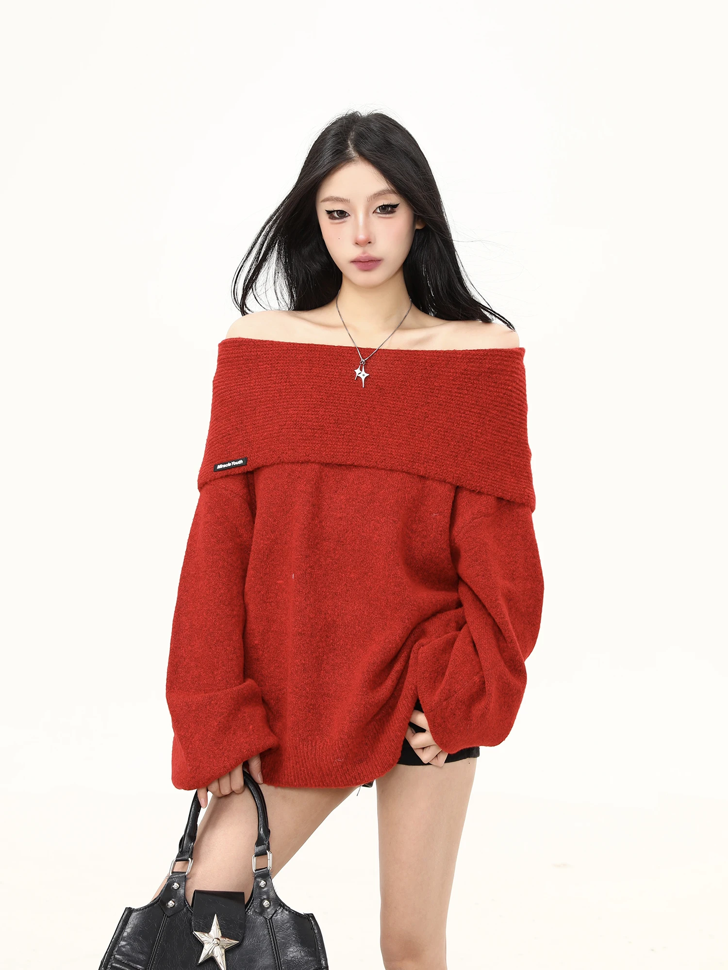 Красный вязаный свитер с открытыми плечами, свободный женский свитер в уличном стиле, асимметричный, с длинными рукавами, средней длины, повседневный, удобный топ
Красный вязаный свитер с открытыми плечами, свободный женский свитер в уличном стиле, асимметричный, с длинными рукавами, средней длины, повседневный, удобный топ