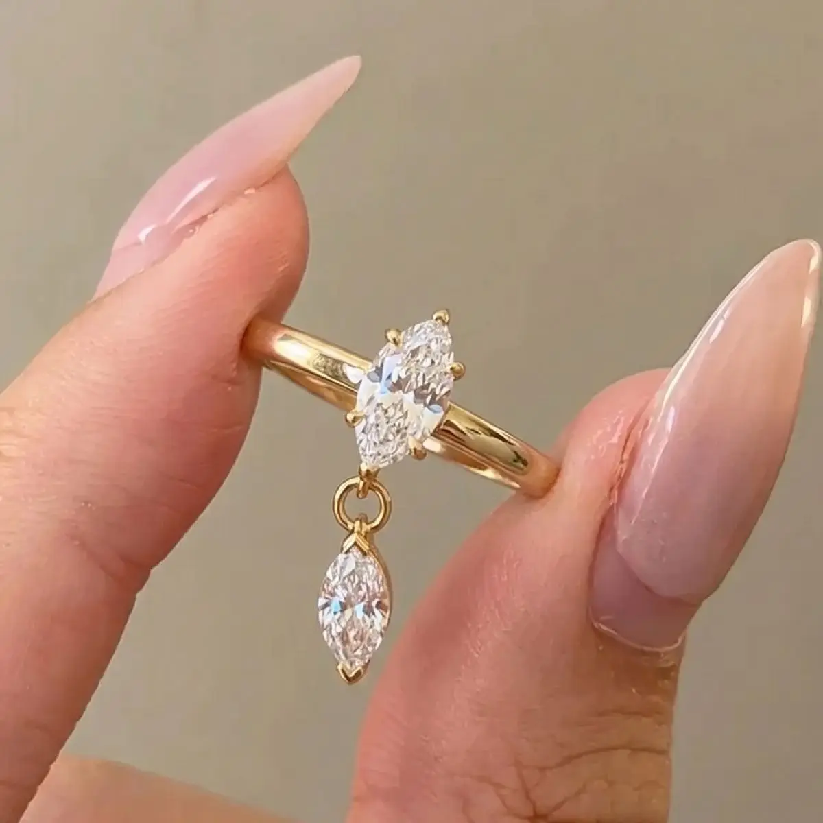 New Stainless Steel Cubic Zirconia Rhombus Drop Ring Shiny Dainty Charming 18K Gold PVD Plated Golden Premium Jewelry Gift
New Stainless Steel Cubic Zirconia Rhombus Drop Ring Shiny Dainty Charming 18K Gold PVD Plated Golden Premium Jewelry Gift