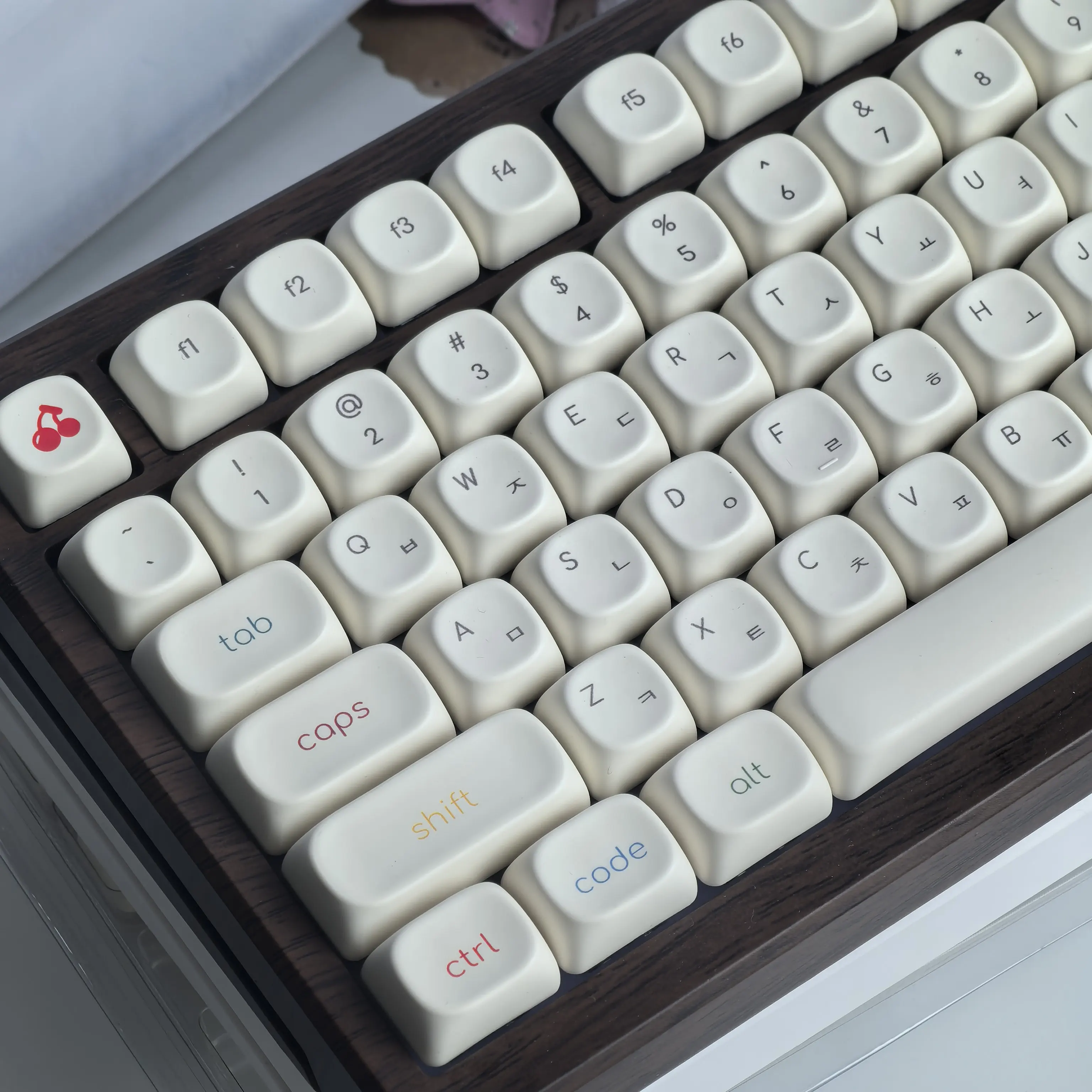 MAIMOOO White Hangul Keycaps Korean Simple Style Moa Pbt Customized Mechanical Keyboard Frozen Yogurt Theme Cute Aula Keycaps
MAIMOOO White Hangul Keycaps Korean Simple Style Moa Pbt Customized Mechanical Keyboard Frozen Yogurt Theme Cute Aula Keycaps