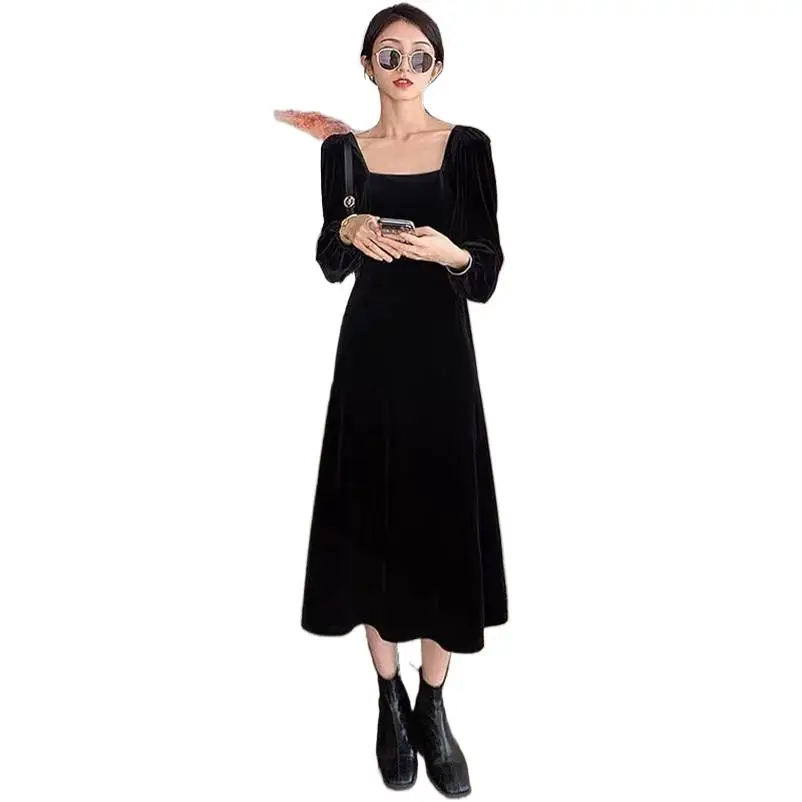Elegant Long Puff Sleeve A-Line Velvet Women Dress 2024 Autumn Winter Solid Slim Evening Party Dresses Big Size Female Vestidos
Elegant Long Puff Sleeve A-Line Velvet Women Dress 2024 Autumn Winter Solid Slim Evening Party Dresses Big Size Female Vestidos