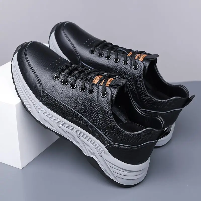 2026 New Black Thick-Sole Dad Shoes For Men Genuine Leather Breathable Lightweight Soft Sole Non-Slip Wear-Resistant Large
2026 New Black Thick-Sole Dad Shoes For Men Genuine Leather Breathable Lightweight Soft Sole Non-Slip Wear-Resistant Large