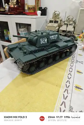New Henglong Heavy Remote Control Tank Soviet Kv-1s Simulation Battle Competitive Tank Track Model Toy Children'S Gift