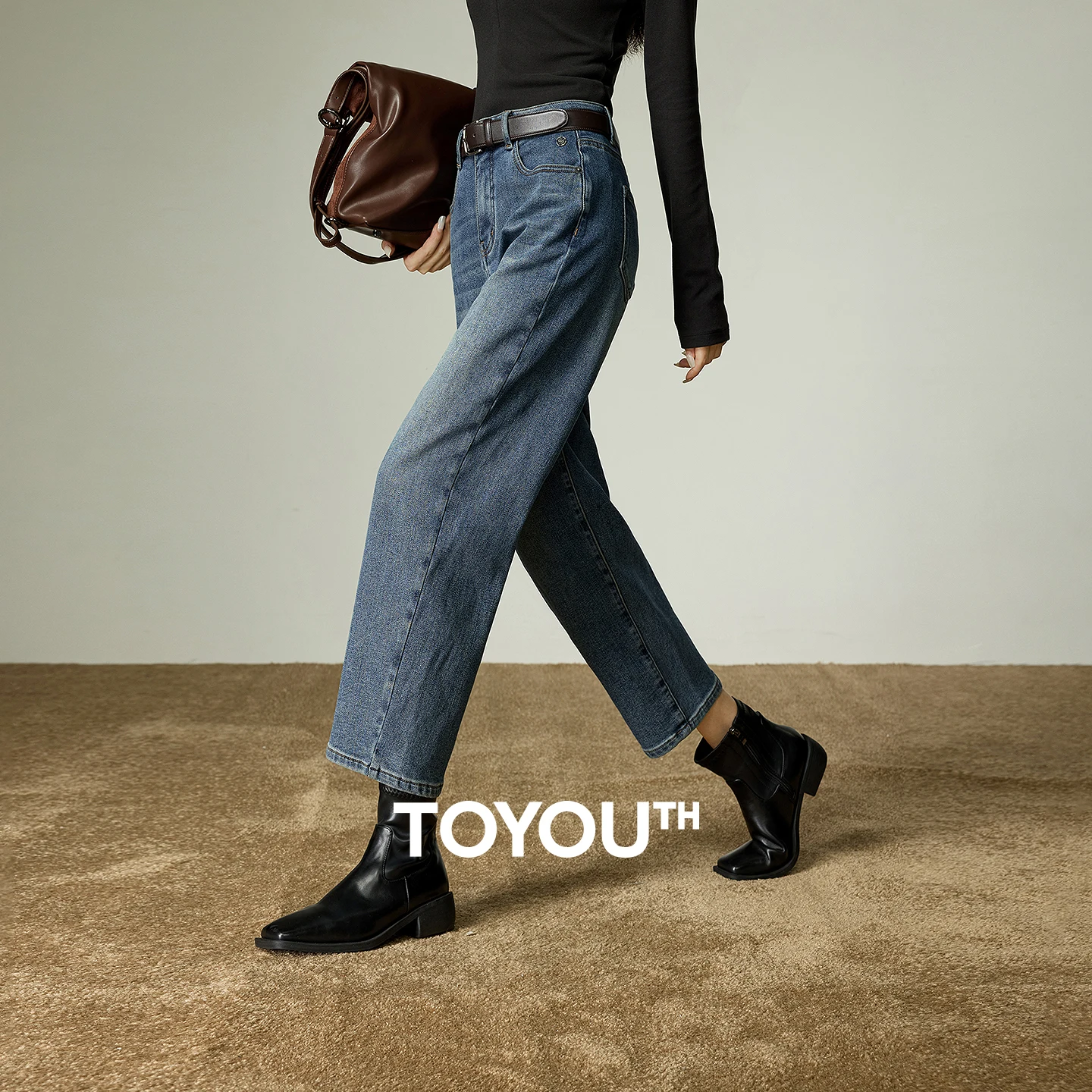 TOYOUTH Women Jeans 2025 Winter New Elastic Fleece-Lined Warm Mid-Waist Casual Versatile Harem Dad Pants
TOYOUTH Women Jeans 2025 Winter New Elastic Fleece-Lined Warm Mid-Waist Casual Versatile Harem Dad Pants