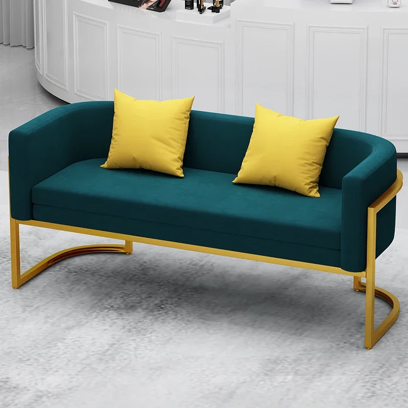 Vintage Nordic Style Sofa Leather Minimalist Leather Luxury Sofa Single Portable Divanetti Bar Caffetteria Home Furniture
Vintage Nordic Style Sofa Leather Minimalist Leather Luxury Sofa Single Portable Divanetti Bar Caffetteria Home Furniture